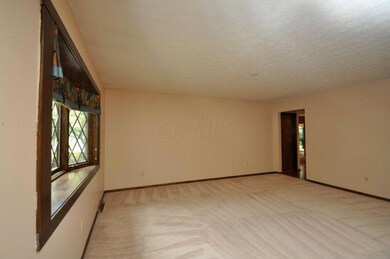 6440 Middleshire St, Columbus, OH 43229 - photo 7