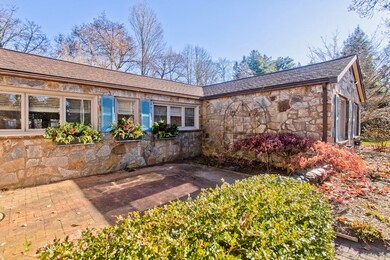 81 Woodbridge St, South Hadley, MA 01075 - photo 7