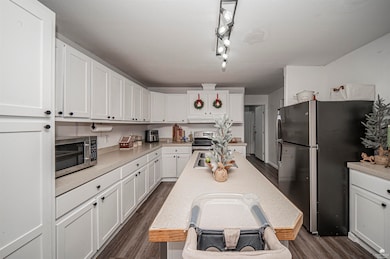 2512 Valley Dr, Junction City, KS 66441 - photo 7