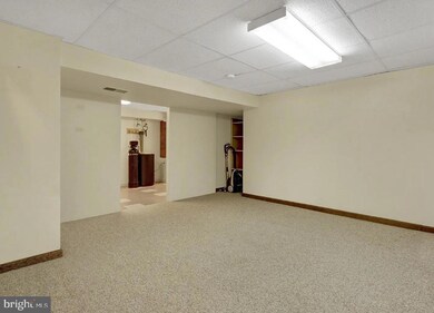 17 Roosevelt St, Enola, PA 17025 - photo 7