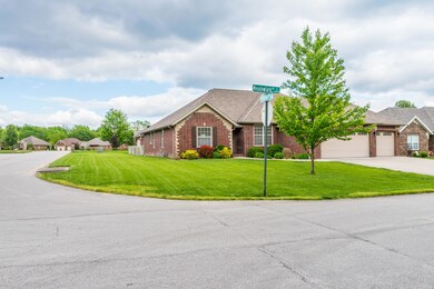 4506 S Meadowlark