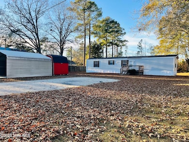 125 Old Railroad Trail, Pollocksville, NC 28573 - photo 2