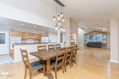 2431 Banbury Dr, Anchorage, AK 99504 - photo 4