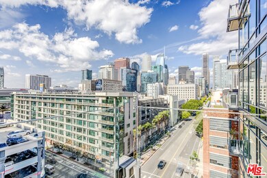 LUMA South unit 914, Los Angeles, CA 90015 - photo 4