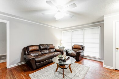 5038 Viking Dr, Houston, TX 77092 - photo 6