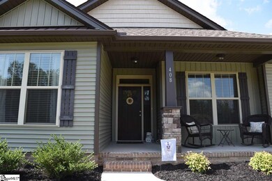 408 Trillium Creek Ct, Travelers Rest, SC 29690 - photo 2