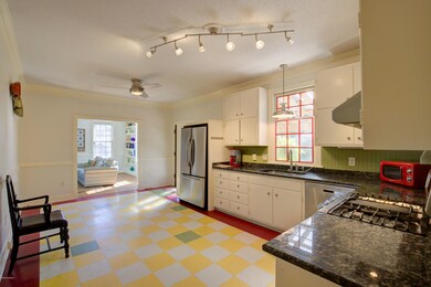 661 Main St. Ext - Interiors _38