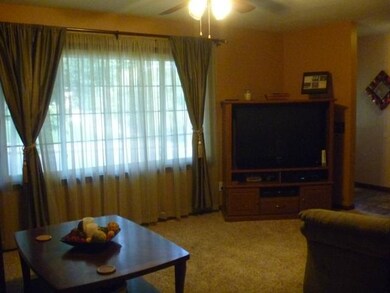 5516 Perry Ln, Shawnee, KS 66203 - photo 5