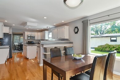 578 N West Ave, Elmhurst, IL 60126 - photo 7