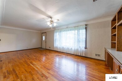 507 Omaha Ave, Lincoln, IL 62656 - photo 5