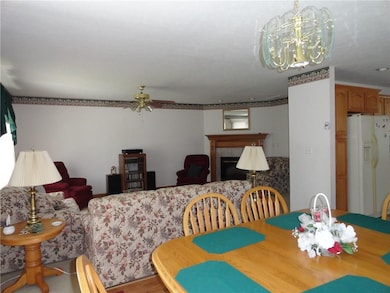 1638 N Nieman Dr, Greensburg, IN 47240 - photo 5