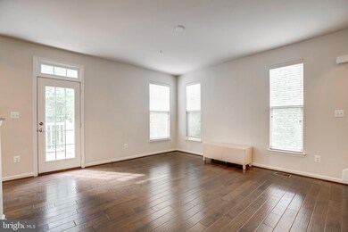 42209 Canary Grass Square, Aldie, VA 20105 - photo 7