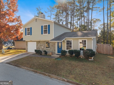 1311 Stoneleigh Way, Stone Mountain, GA 30088 - photo 3