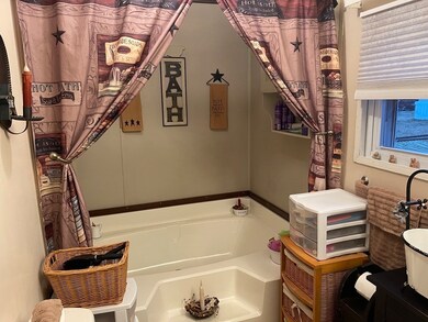 23 Holly Rd, Taunton, MA 02780 - photo 6