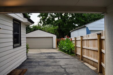 Exterior 7