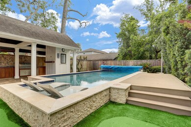 2121 Oxford St, Houston, TX 77008 - photo 2