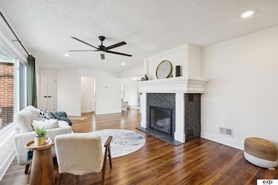 517 Bellevue Blvd N, Bellevue, NE 68005 - photo 6