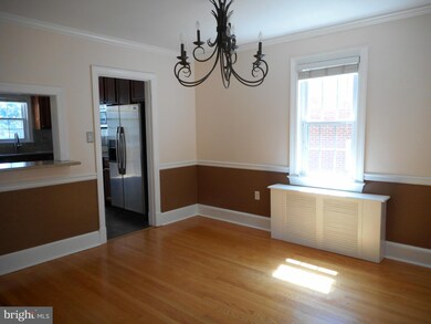 220 Sheridan Ave, Winchester, VA 22601 - photo 5