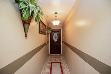 1210 W Donovan St, Houston, TX 77091 - photo 5