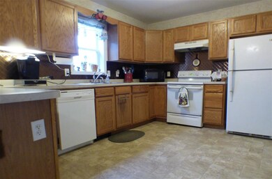 710 Browns Ridge Rd, Ossipee, NH 03864 - photo 2