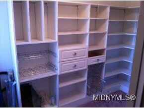 walk in kit pantry