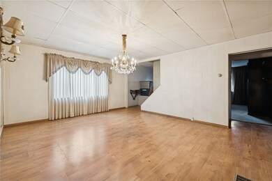 122 N Holland Ave, Braddock, PA 15104 - photo 6