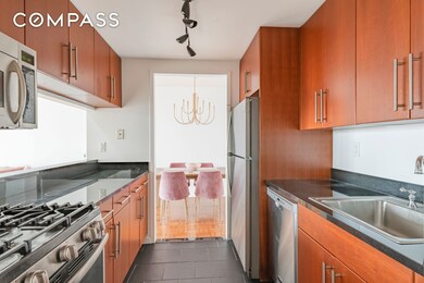 Strivers Gardens unit 12C, New York, NY 10030 - photo 3