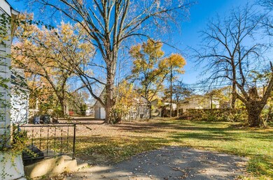 K_1924_Brentell_Ave_005-2