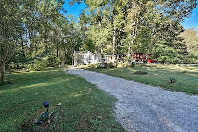 2187 Chaparral Dr, Snellville, GA 30078 - photo 2