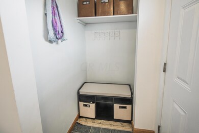 Storage alcove