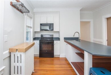 15 Earl Ave unit 1, Newport, RI 02840 - photo 3