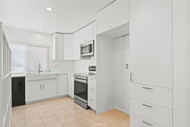 5466 E Willow Woods Ln unit A, Anaheim, CA 92807 - photo 6