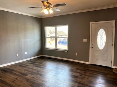 1612 N Hoard Ave, Sherman, TX 75090 - photo 5