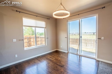 Dining area with walk out (main floor)