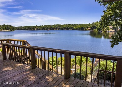 165 Dovenshire Dr, Crossville, TN 38558 - photo 3