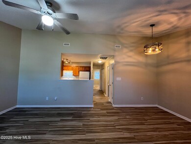 136 Marlene Dr, Jacksonville, NC 28546 - photo 4