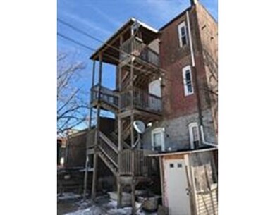 614 Worthington St unit 616, Springfield, MA 01105 - photo 3