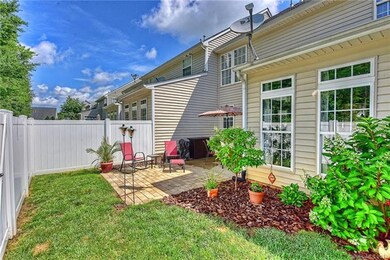 942 Kite Dr unit 17, Fort Mill, SC 29715 - photo 3