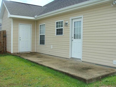 215 W Wrasling Way, Warner Robins, GA 31088 - photo 2