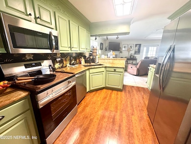 Marsh Island Kitchen 1