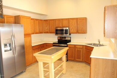 98 S Oak St, Chandler, AZ 85226 - photo 2