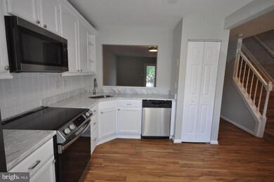 1524 Saint Christopher Ct, Edgewood, MD 21040 - photo 5