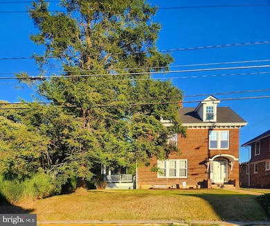 212 S 2nd St, Mc Connellsburg, PA 17233 - photo 3