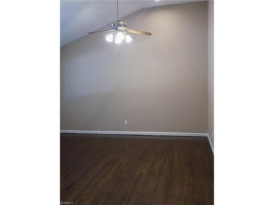 1365 Barcelona Dr, Akron, OH 44313 - photo 3