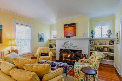 Living Room Detail