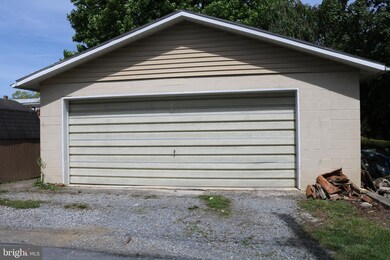 107 Clayton Ave, Waynesboro, PA 17268 - photo 7