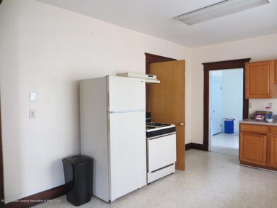 608 W Lapeer St, Lansing, MI 48933 - photo 6