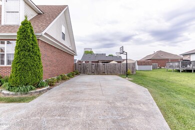 203 Ivy Dr, Mount Washington, KY 40047 - photo 7