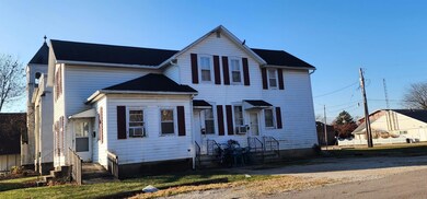 218 N Jefferson St, Berne, IN 46711 - photo 3