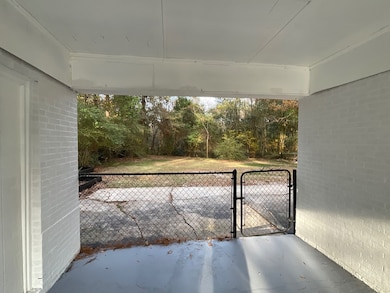 409 Dixie Dr, Ozark, AL 36360 - photo 4